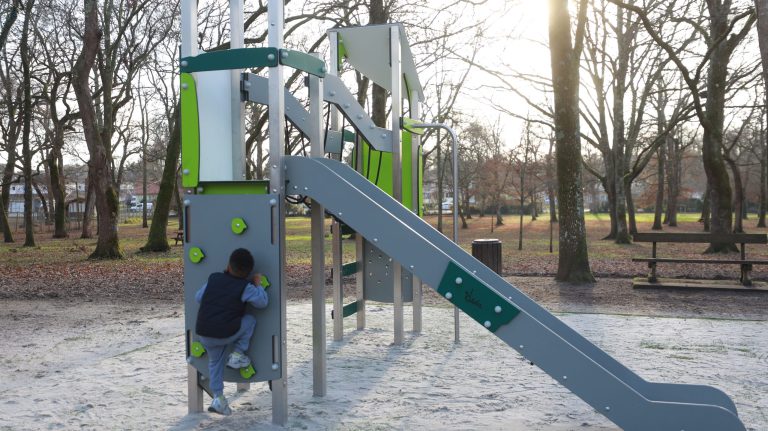 Aire de jeu Nahuques