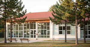 Biscarrosse : l'école de la Plage rouvre après les incendies